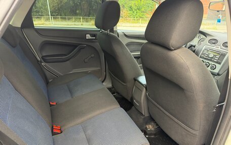 Ford Focus II рестайлинг, 2005 год, 420 000 рублей, 17 фотография