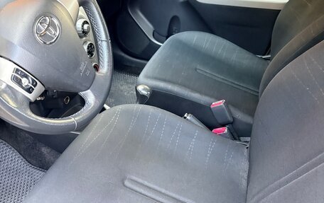 Toyota Yaris III рестайлинг, 2008 год, 620 000 рублей, 2 фотография
