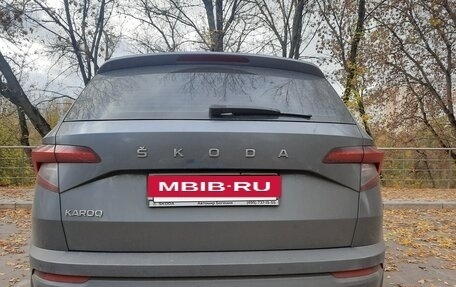 Skoda Karoq I, 2021 год, 2 700 000 рублей, 2 фотография