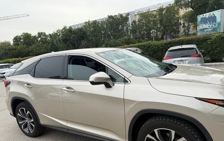 Lexus RX IV рестайлинг, 2018 год, 4 400 000 рублей, 2 фотография