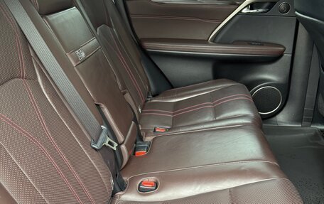 Lexus RX IV рестайлинг, 2018 год, 4 400 000 рублей, 15 фотография