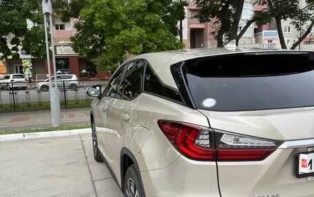 Lexus RX IV рестайлинг, 2018 год, 4 400 000 рублей, 27 фотография