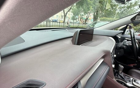 Lexus RX IV рестайлинг, 2018 год, 4 400 000 рублей, 18 фотография