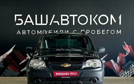 Chevrolet Niva I рестайлинг, 2020 год, 770 000 рублей, 2 фотография