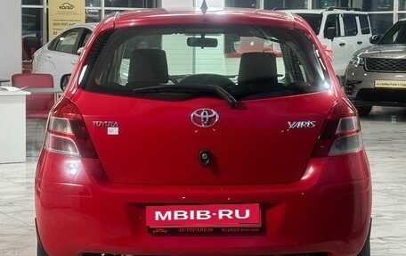 Toyota Yaris III рестайлинг, 2010 год, 479 000 рублей, 6 фотография