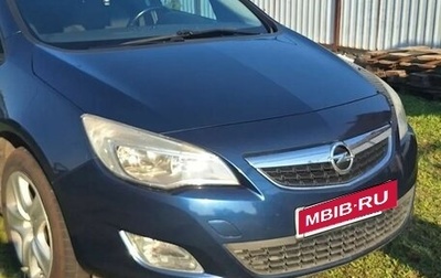 Opel Astra J, 2010 год, 500 000 рублей, 1 фотография