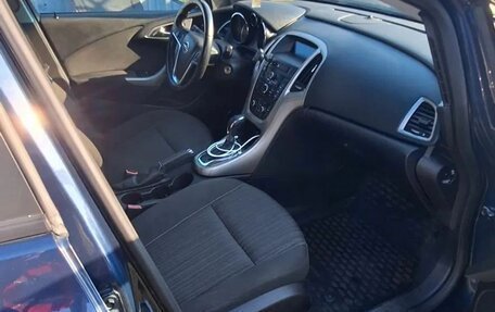 Opel Astra J, 2010 год, 500 000 рублей, 7 фотография