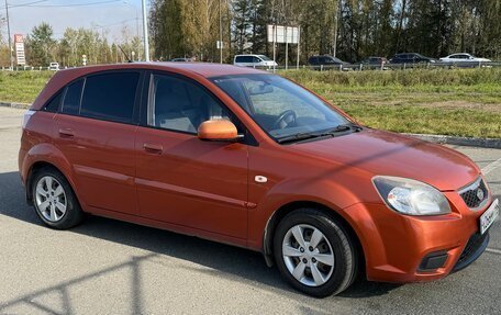 KIA Rio II, 2011 год, 650 000 рублей, 2 фотография