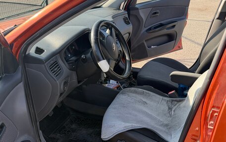 KIA Rio II, 2011 год, 650 000 рублей, 9 фотография