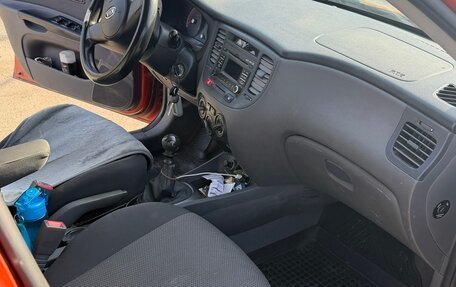 KIA Rio II, 2011 год, 650 000 рублей, 10 фотография