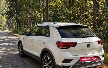 Volkswagen T-Roc I, 2021 год, 3 050 000 рублей, 3 фотография