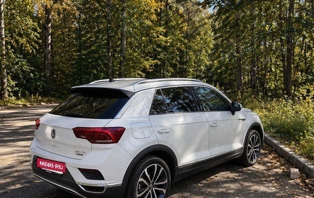 Volkswagen T-Roc I, 2021 год, 3 050 000 рублей, 4 фотография