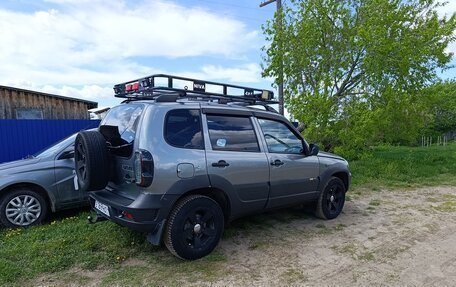 Chevrolet Niva I рестайлинг, 2016 год, 550 000 рублей, 1 фотография