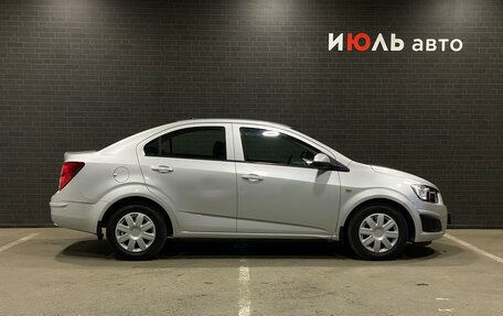 Chevrolet Aveo III, 2013 год, 640 000 рублей, 4 фотография