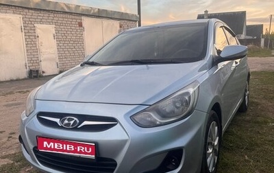Hyundai Solaris II рестайлинг, 2011 год, 620 000 рублей, 1 фотография
