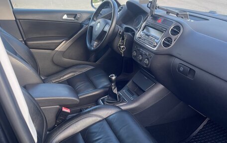 Volkswagen Tiguan I, 2008 год, 650 000 рублей, 14 фотография