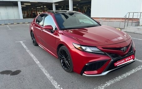 Toyota Camry, 2022 год, 2 000 000 рублей, 7 фотография