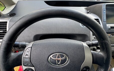 Toyota Prius, 2008 год, 695 000 рублей, 15 фотография