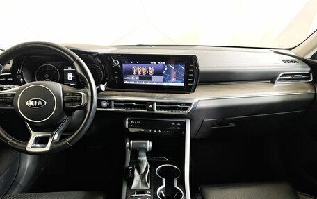 KIA K5, 2021 год, 2 085 000 рублей, 15 фотография