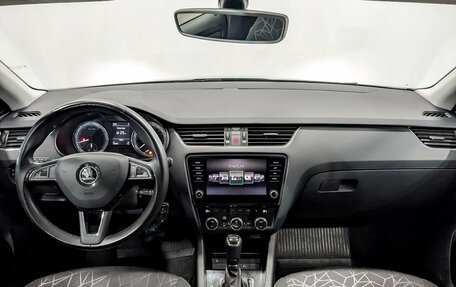 Skoda Octavia, 2020 год, 1 835 000 рублей, 15 фотография