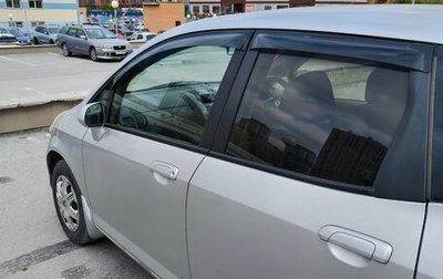 Honda Fit III, 2002 год, 300 000 рублей, 1 фотография