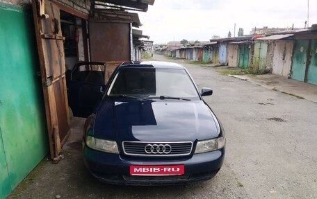 Audi A4, 1998 год, 320 000 рублей, 1 фотография