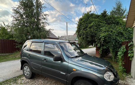 Chevrolet Niva I рестайлинг, 2009 год, 400 000 рублей, 1 фотография