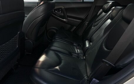 Toyota RAV4, 2007 год, 1 350 000 рублей, 13 фотография