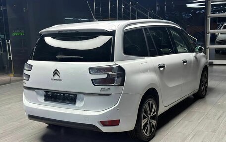 Citroen C4 Picasso II рестайлинг, 2017 год, 1 350 000 рублей, 6 фотография