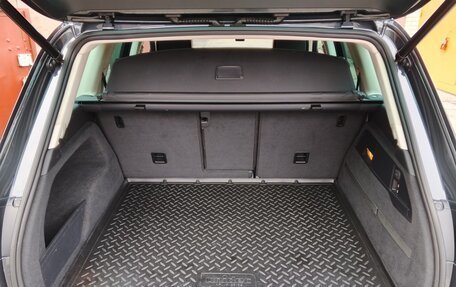 Volkswagen Touareg III, 2015 год, 2 350 000 рублей, 13 фотография