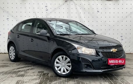 Chevrolet Cruze II, 2014 год, 940 000 рублей, 2 фотография