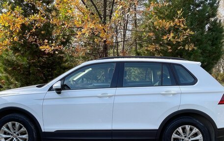 Volkswagen Tiguan II, 2018 год, 2 050 000 рублей, 10 фотография