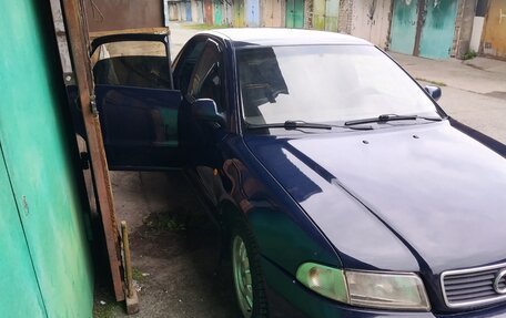 Audi A4, 1998 год, 320 000 рублей, 4 фотография