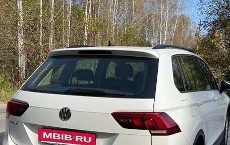 Volkswagen Tiguan II, 2018 год, 2 100 000 рублей, 4 фотография