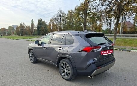 Toyota RAV4, 2022 год, 5 500 000 рублей, 5 фотография