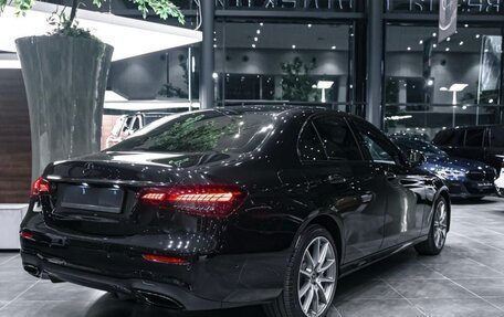 Mercedes-Benz E-Класс, 2021 год, 4 550 000 рублей, 6 фотография