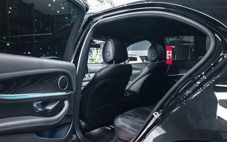 Mercedes-Benz E-Класс, 2021 год, 4 550 000 рублей, 18 фотография