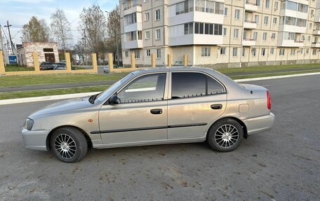 Hyundai Accent II, 2008 год, 350 000 рублей, 2 фотография