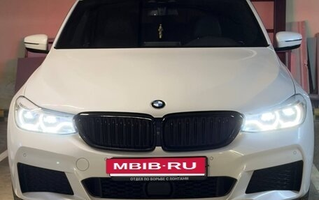 BMW 6 серия, 2018 год, 5 600 000 рублей, 2 фотография