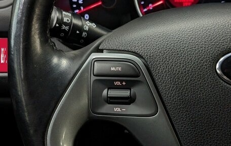 KIA Rio III рестайлинг, 2015 год, 1 000 000 рублей, 19 фотография
