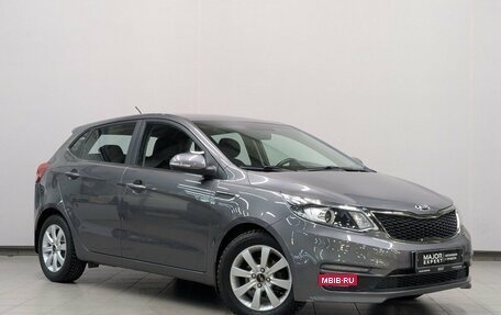KIA Rio III рестайлинг, 2015 год, 1 000 000 рублей, 10 фотография