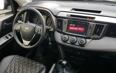 Toyota RAV4, 2016 год, 1 899 000 рублей, 9 фотография