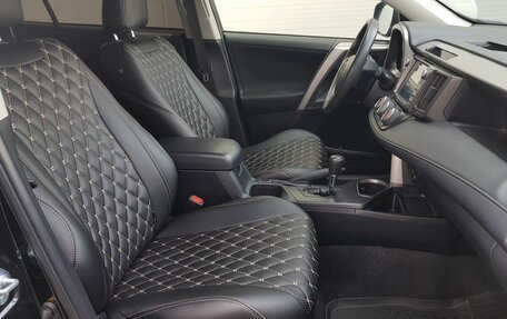 Toyota RAV4, 2016 год, 1 899 000 рублей, 21 фотография