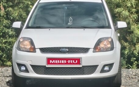 Ford Fiesta, 2007 год, 450 000 рублей, 1 фотография