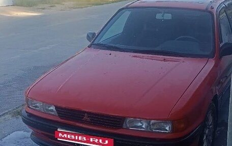 Mitsubishi Galant VIII, 1988 год, 900 000 рублей, 3 фотография