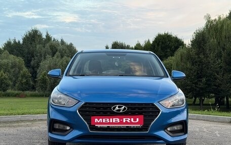 Hyundai Solaris II рестайлинг, 2018 год, 1 360 000 рублей, 3 фотография