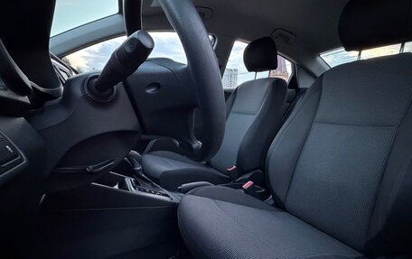 Hyundai Solaris II рестайлинг, 2018 год, 1 360 000 рублей, 12 фотография
