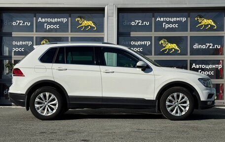 Volkswagen Tiguan II, 2017 год, 2 500 000 рублей, 4 фотография