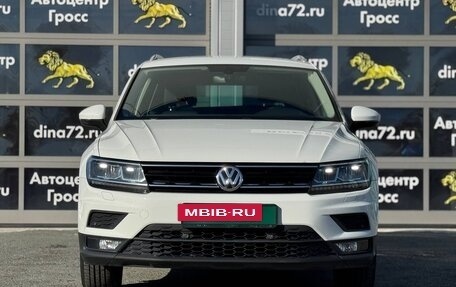 Volkswagen Tiguan II, 2017 год, 2 500 000 рублей, 2 фотография