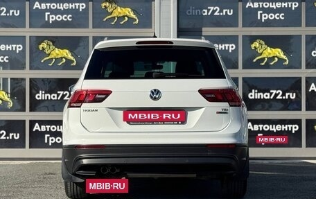 Volkswagen Tiguan II, 2017 год, 2 500 000 рублей, 6 фотография